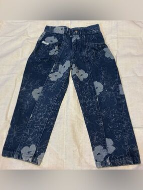 🌸 VINTAGE 90s Brittania Floral High Waist Denim Jeans 🌸